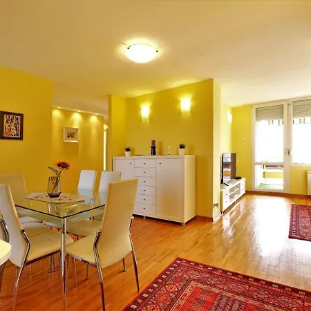 Bella Art Apartment *