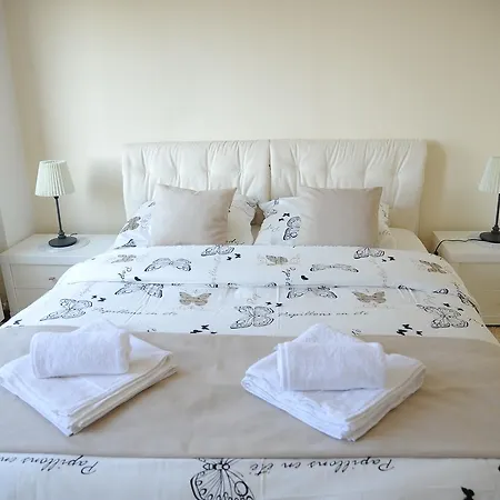 Apartment Bella Art